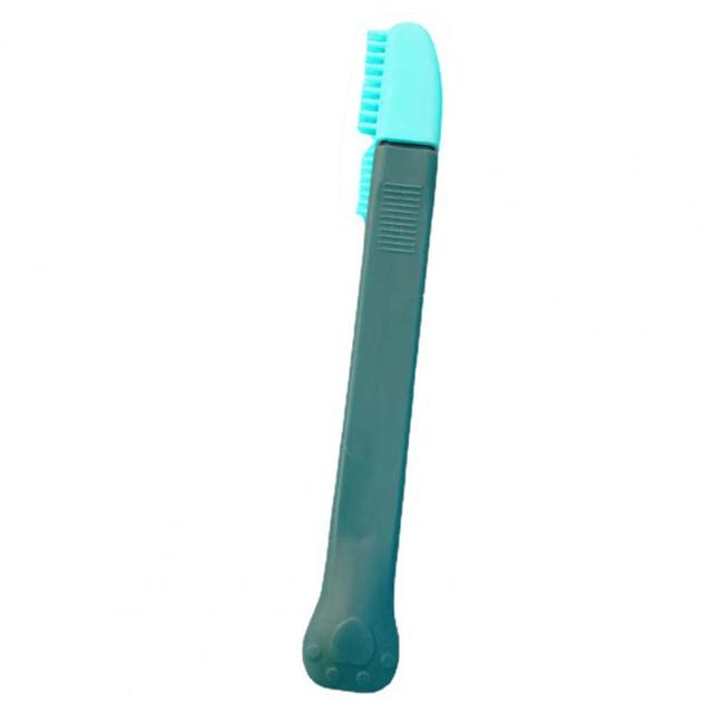 Eco-Friendly Cat Eye Wipe and Tear Stain Brush