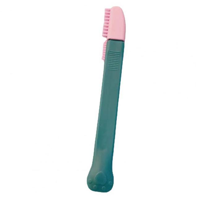 Eco-Friendly Cat Eye Wipe and Tear Stain Brush