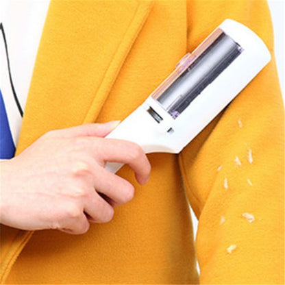 Electrostatic Lint Remover Brush for Wool & Cashmere