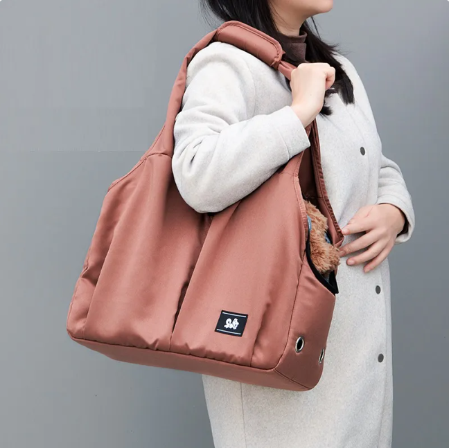 Portable Insulated Pet Tote for Winter