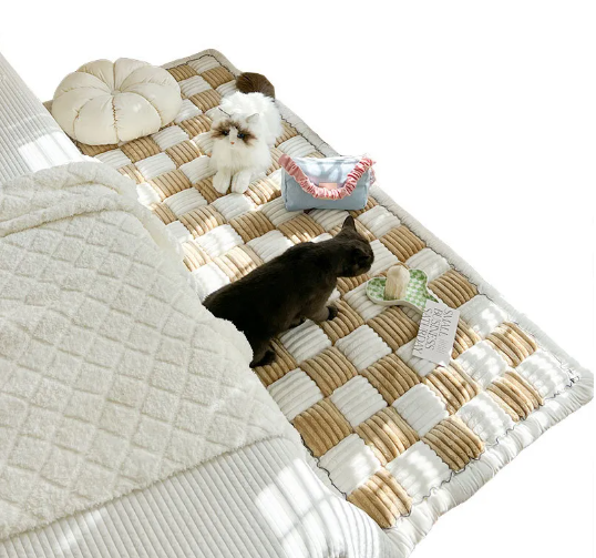Cream Plush Rectangular Bed Cushion For Pets
