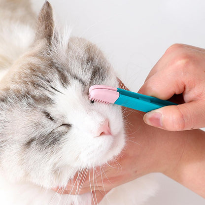 Eco-Friendly Cat Eye Wipe and Tear Stain Brush