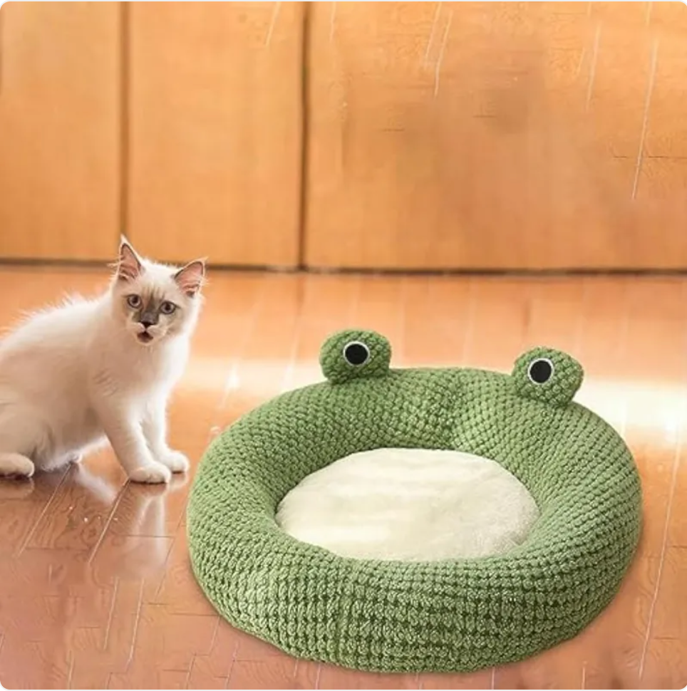 Cartoon Frog-Shaped Pet Bed