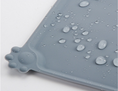 Silicone Pet Feeding Mat - Waterproof and Non-Slip